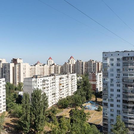 Чудова Квартира Для Відпочинку І Роботи На Оболоні キエフ エクステリア 写真